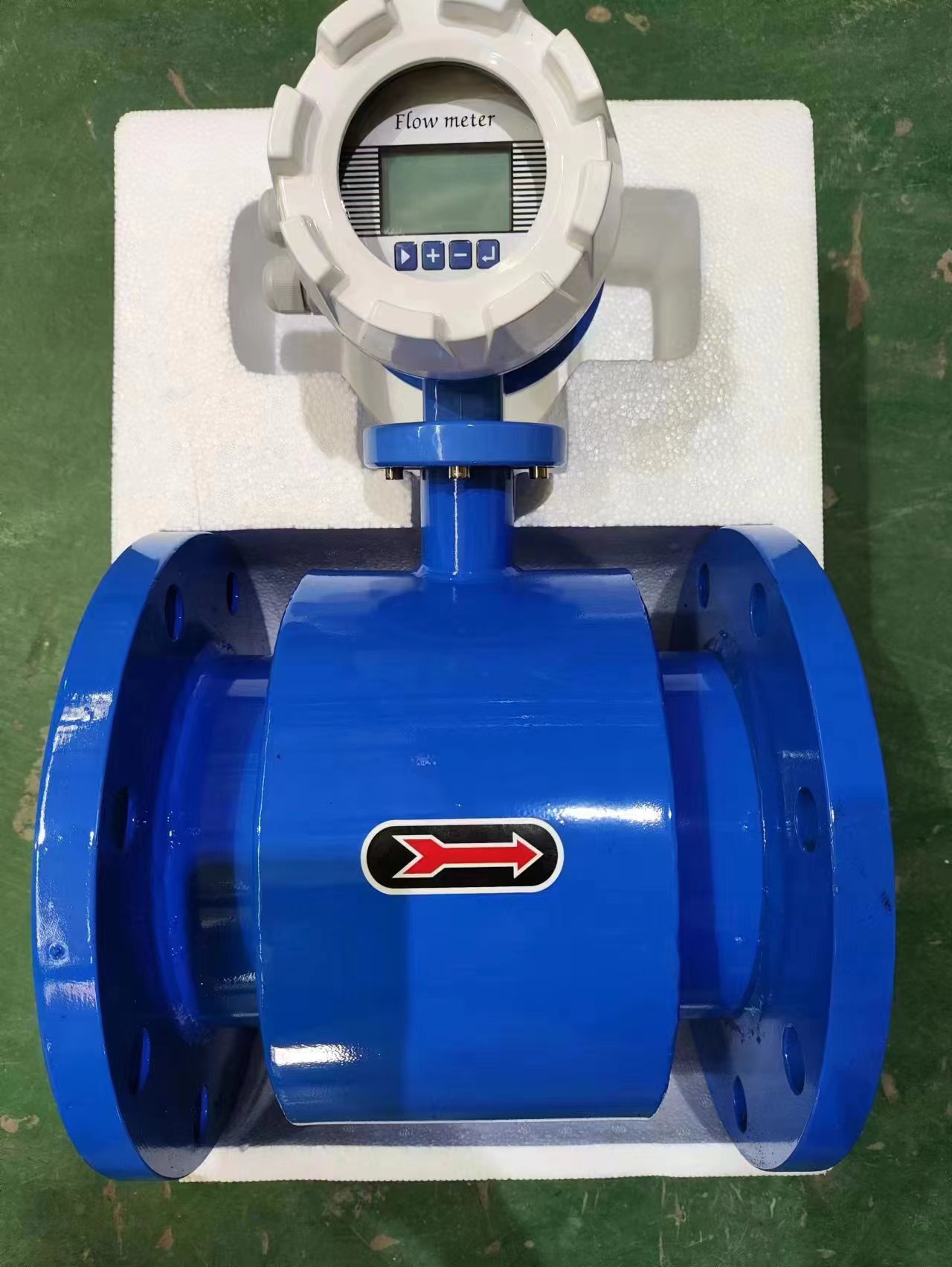 vivo X300 Ultra参数大曝光：2K直屏+双2亿三摄