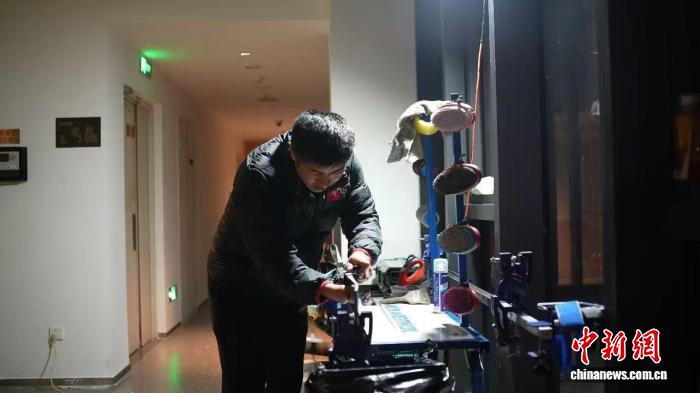 无声守护：国家残奥高山滑雪队幕后保障团队全