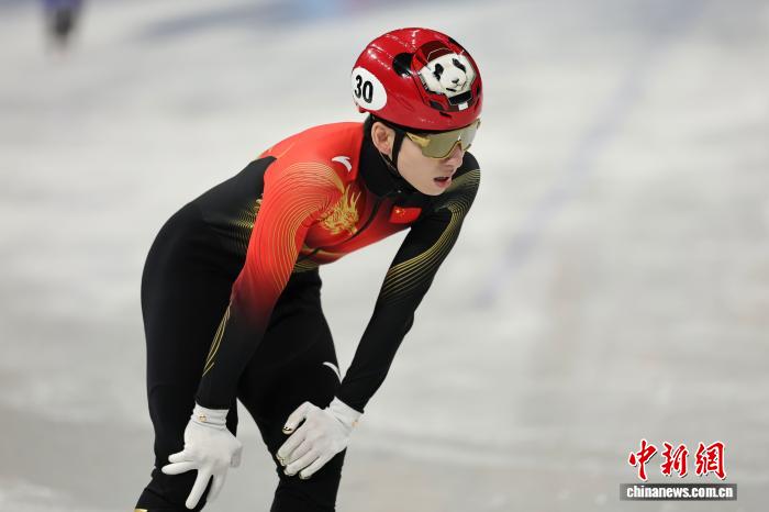 林孝埈米兰冬奥会短道速滑预赛被判阻挡犯规仍
