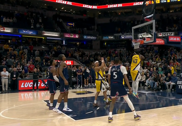 0.4秒惊天逆转！快船绝杀步行者上演末节魔幻剧