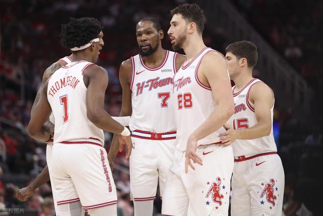 火箭谢泼德三分狂飙助队取四连胜 申京伤退带伤