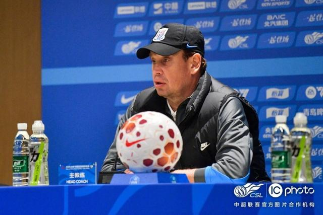 陈晋一任意球破门 申花客场逼平国安